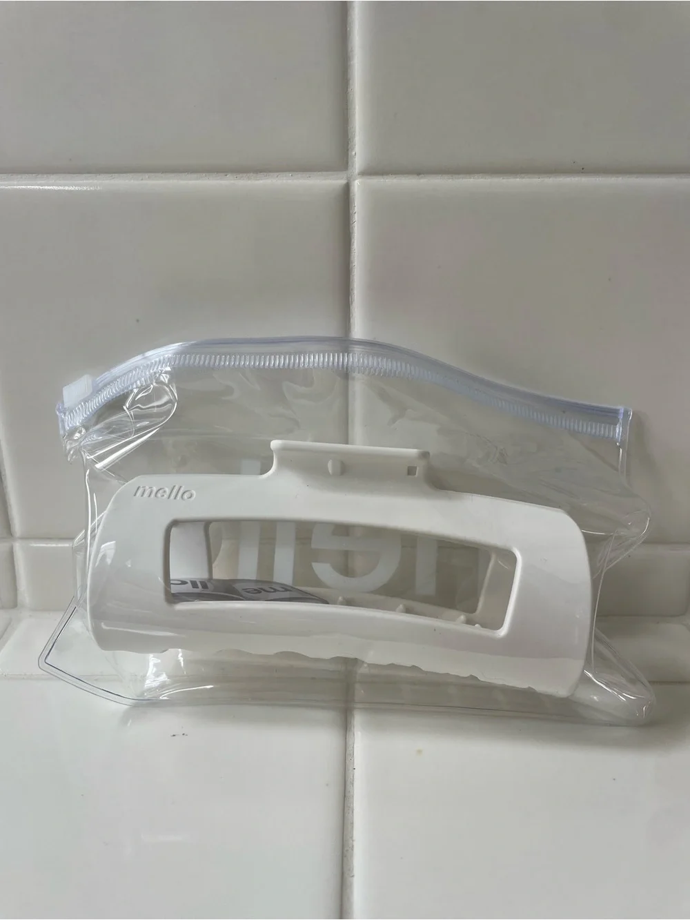 Mello simple white
